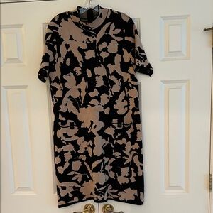 Calvin Klein Black and Tan Patterned Sweater Dress L